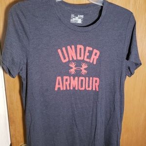 Under Armour tshirt
